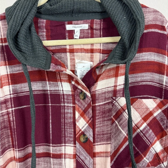 Maurices Plaid Hooded Shirt - Grey and burgundy size XXL NWT - Picture 3 of 7